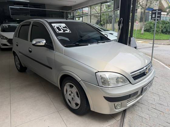 CHEVROLET CORSA 1.0 MPFI JOY 8V FLEX 4P MANUAL CHEVROLET CORSA 1.0 MPFI JOY 8V FLEX 4P MANUAL
